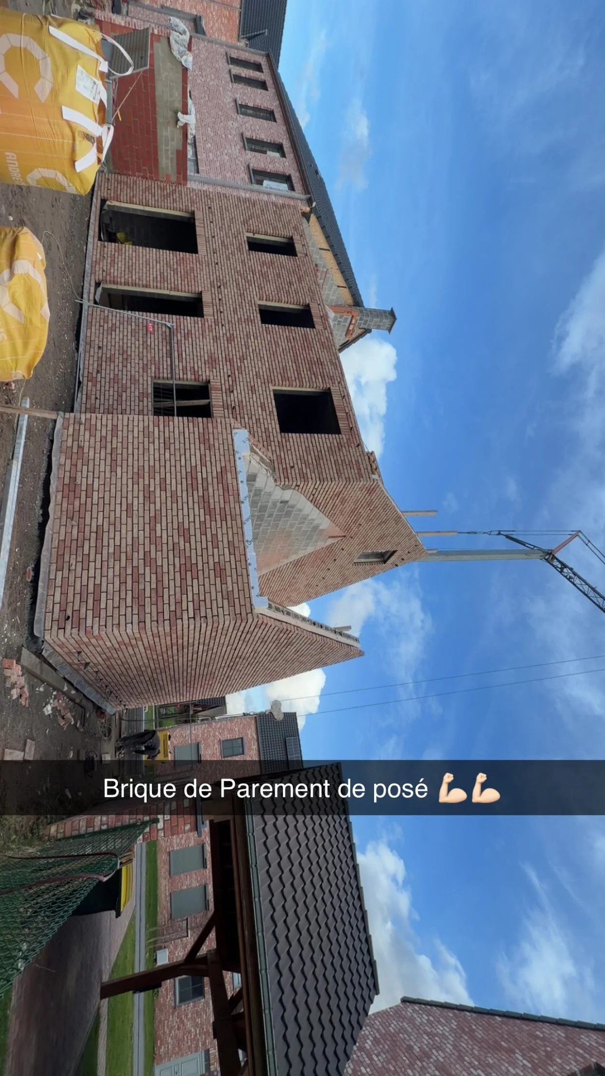 Détail de la maçonnerie de parement sur une façade