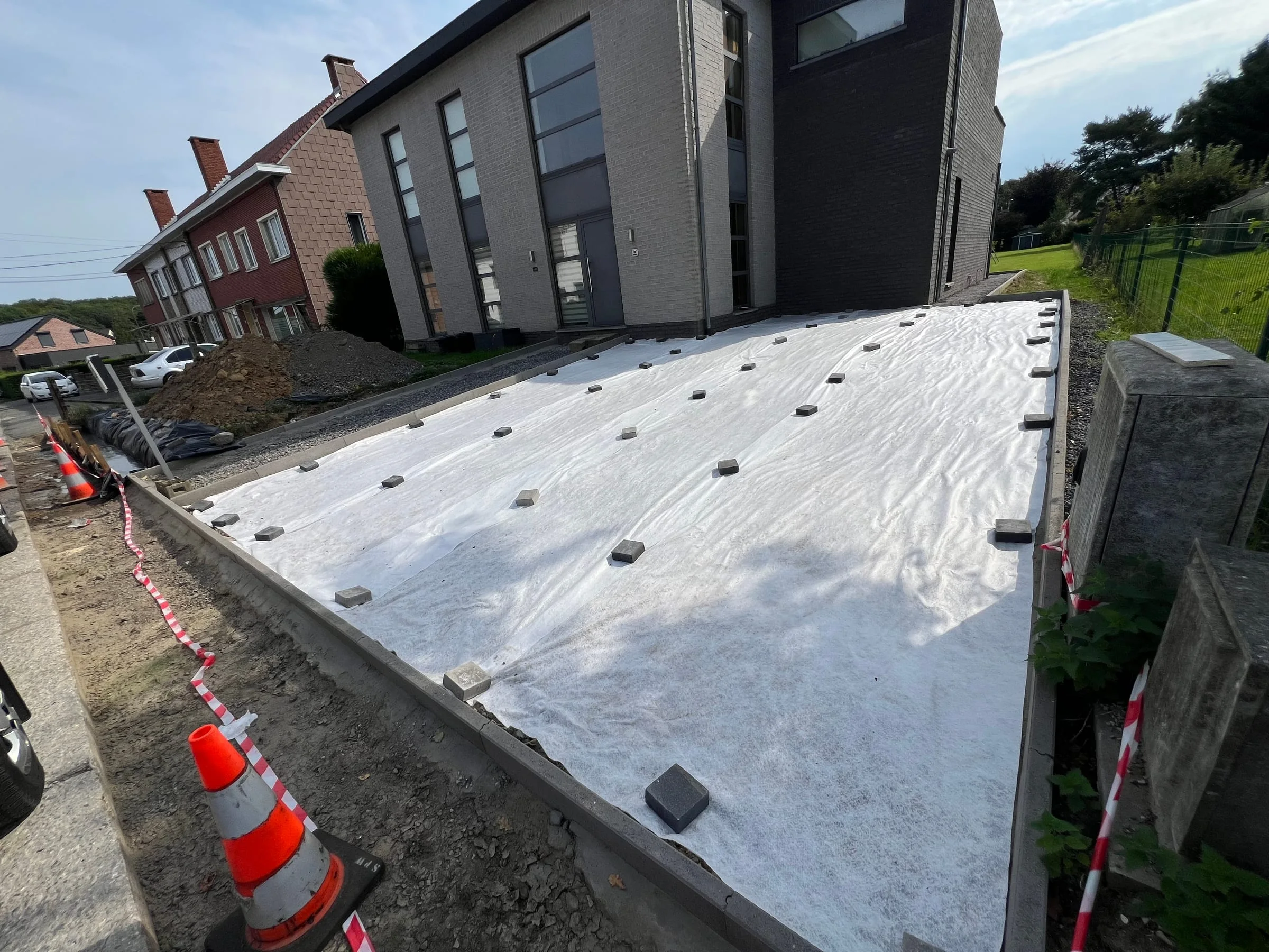 Préparation d’une surface extérieure avant la pose du revêtement de finition