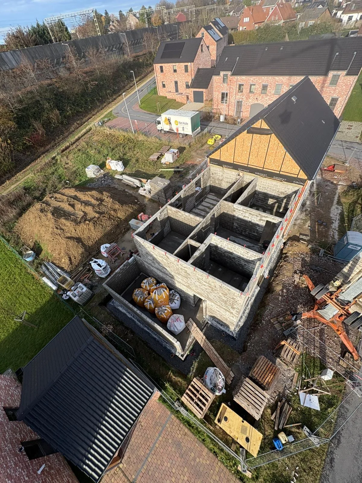 Vue aérienne des fondations de la maison sur le terrain